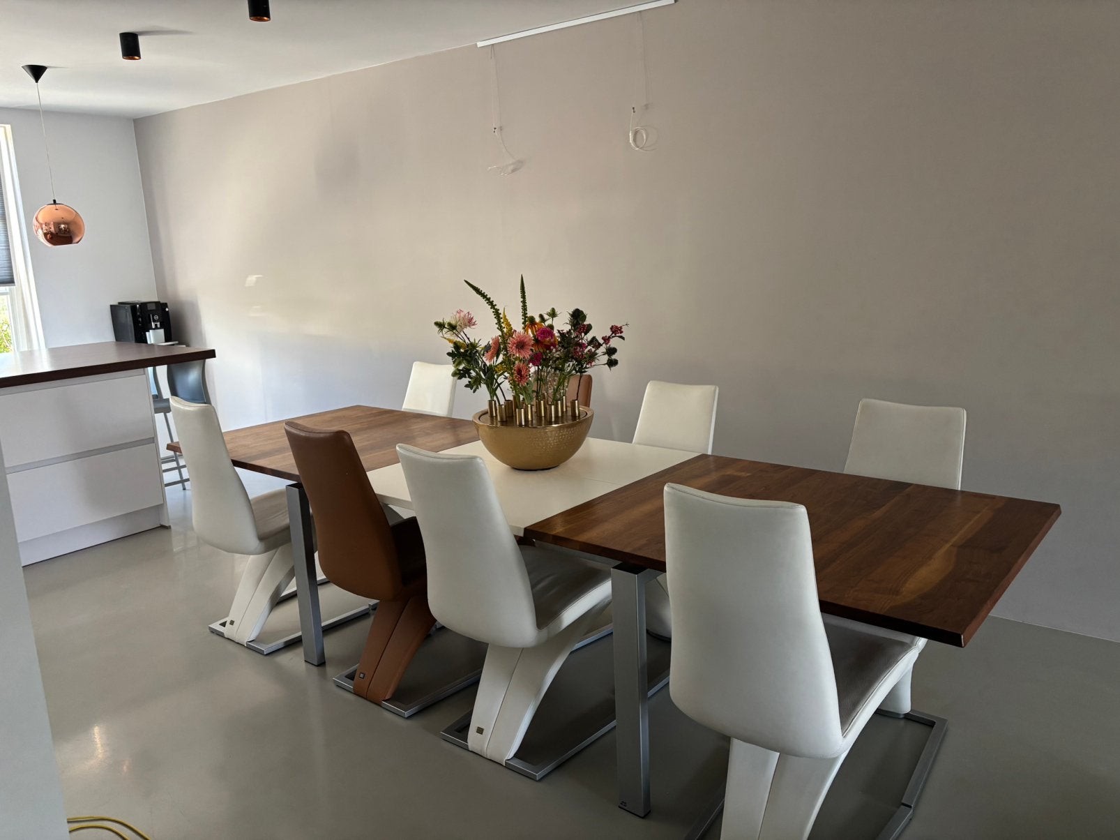 rolf benz eettafel met 8 stoelen van rolf benz, Huis en Inrichting, Ophalen of Verzenden, Zo goed als nieuw