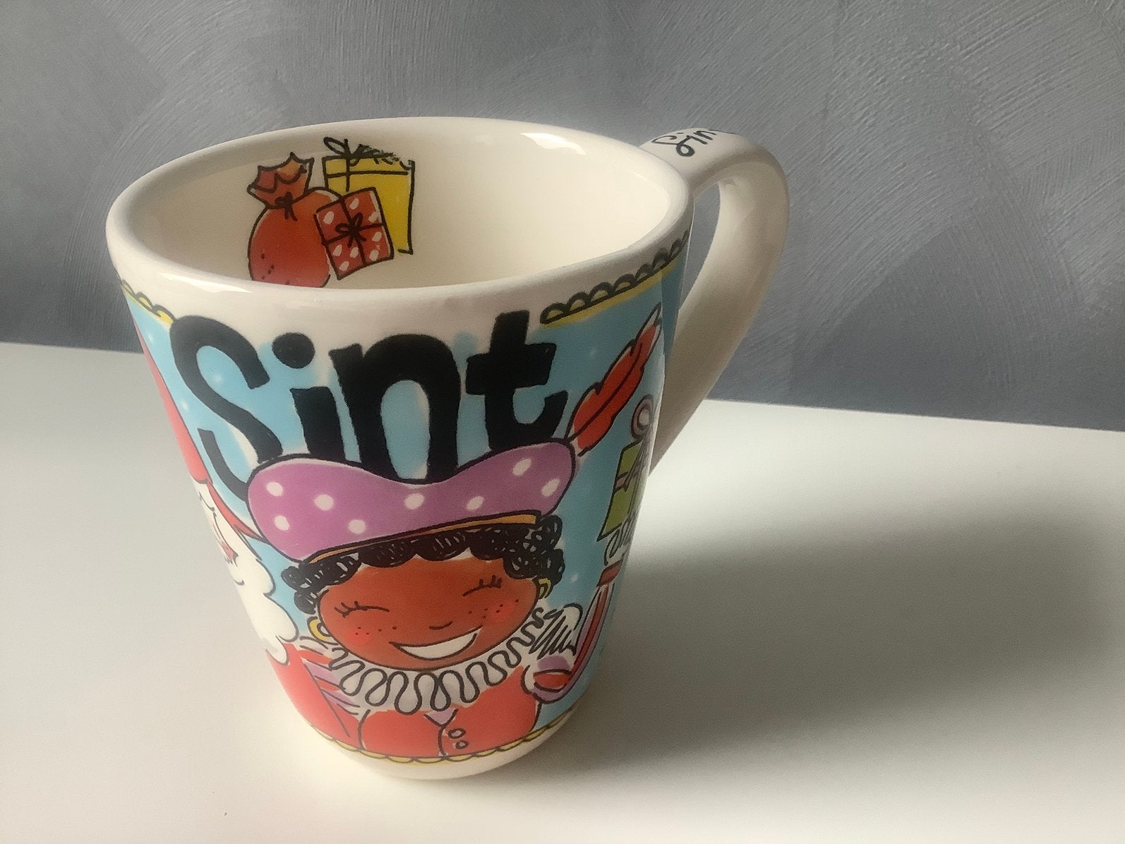 Blond Amsterdam beker 11,5 cm SINTERKLAAS, Ophalen, Zo goed als nieuw, Kop(pen) en/of Schotel(s), Aardewerk