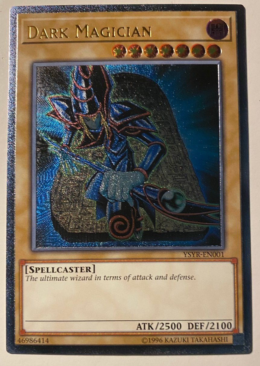 Yu-Gi-Oh! Dark Magician YSYR Ultimate Rare !, Hobby en Vrije tijd, Verzamelkaartspellen | Yu-gi-Oh!, Ophalen of Verzenden, Zo goed als nieuw