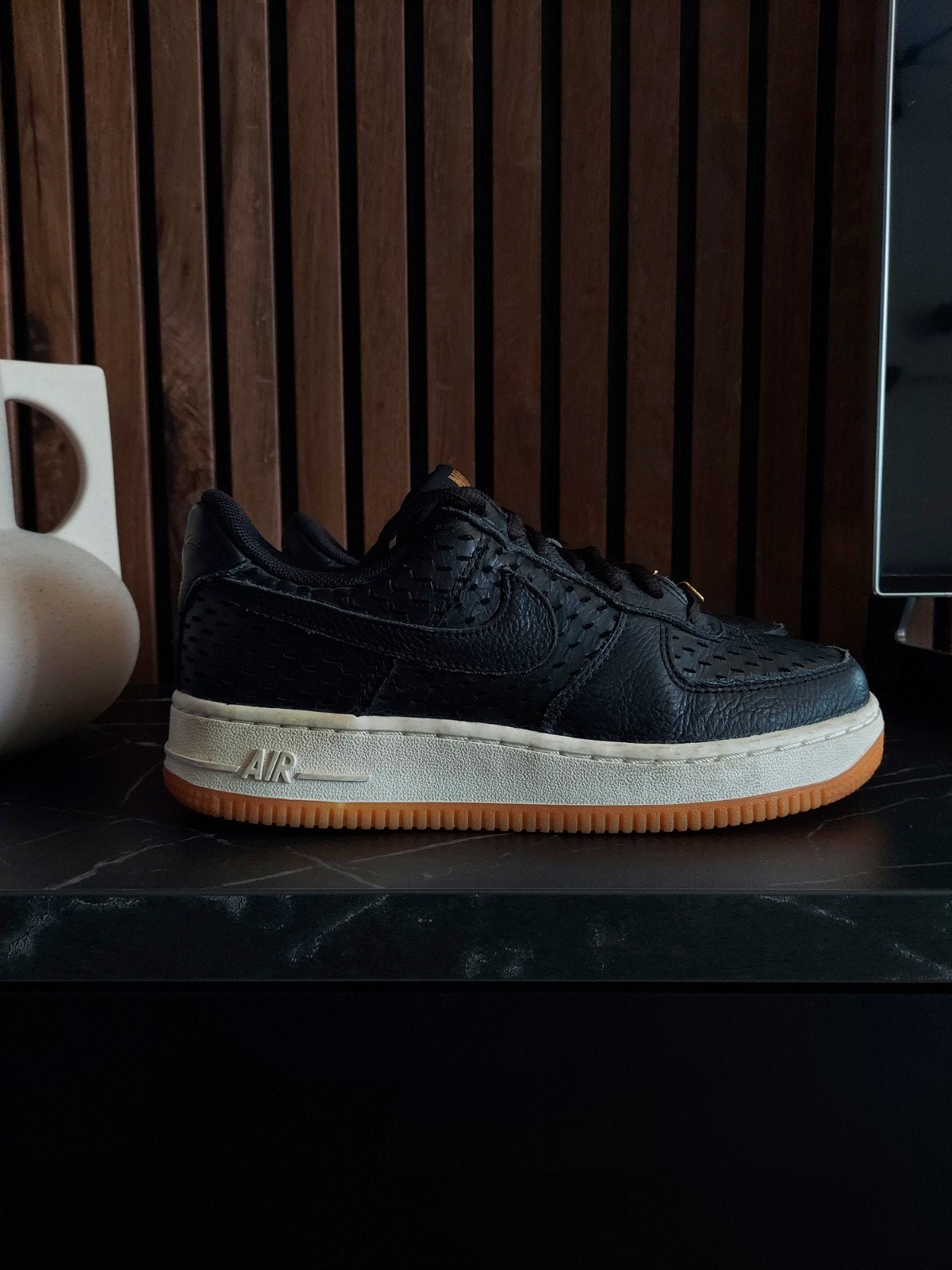 Nike Air Force 1 Sneakers Zwart - Maat 36,5 / 37, Zwart, Nike, Ophalen of Verzenden, Sneakers of Gympen