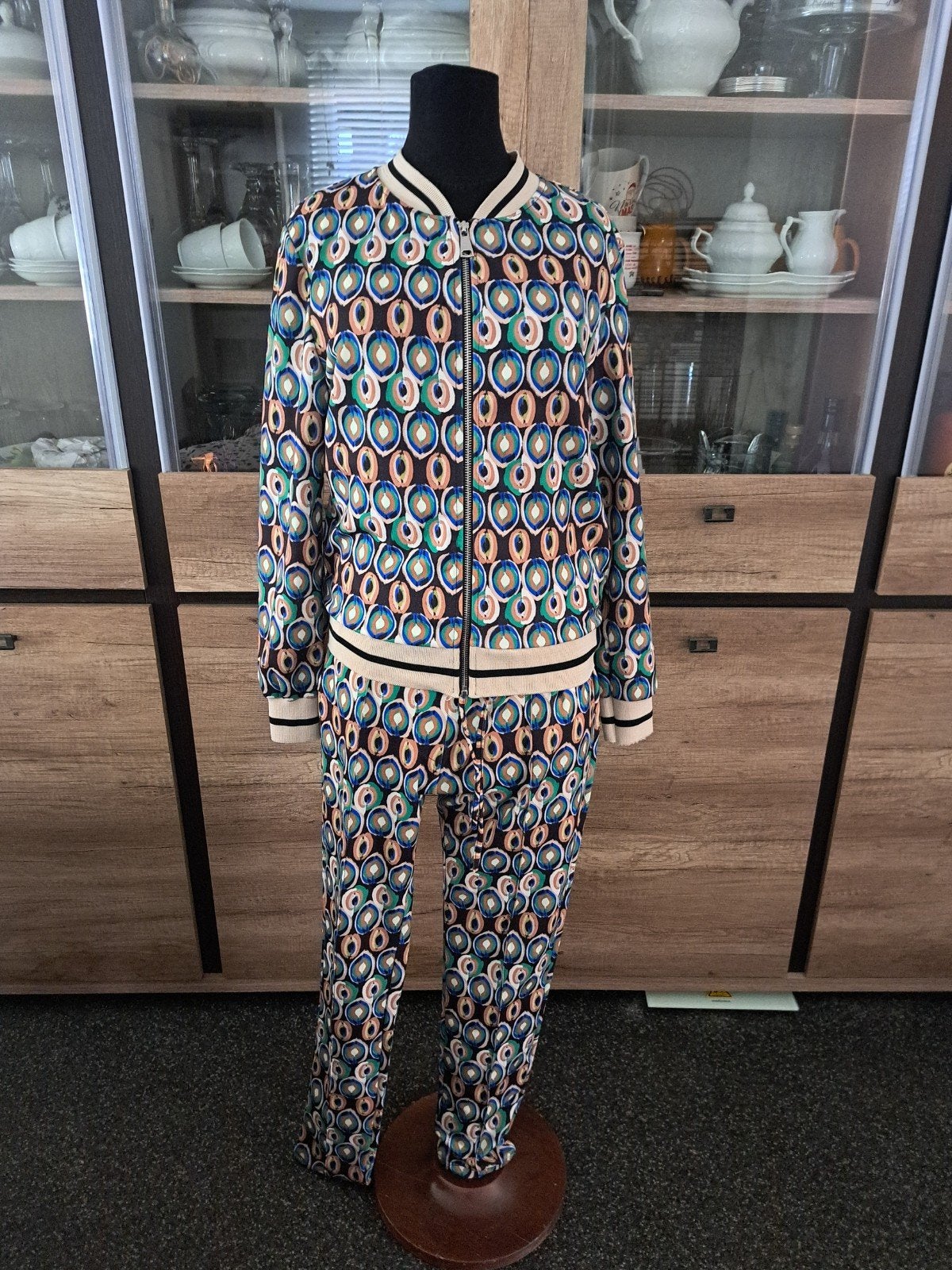 2delig pak musthaves maat s/m, Kostuum of Pak, Musthaves, Ophalen of Verzenden, Maat 36 (S)