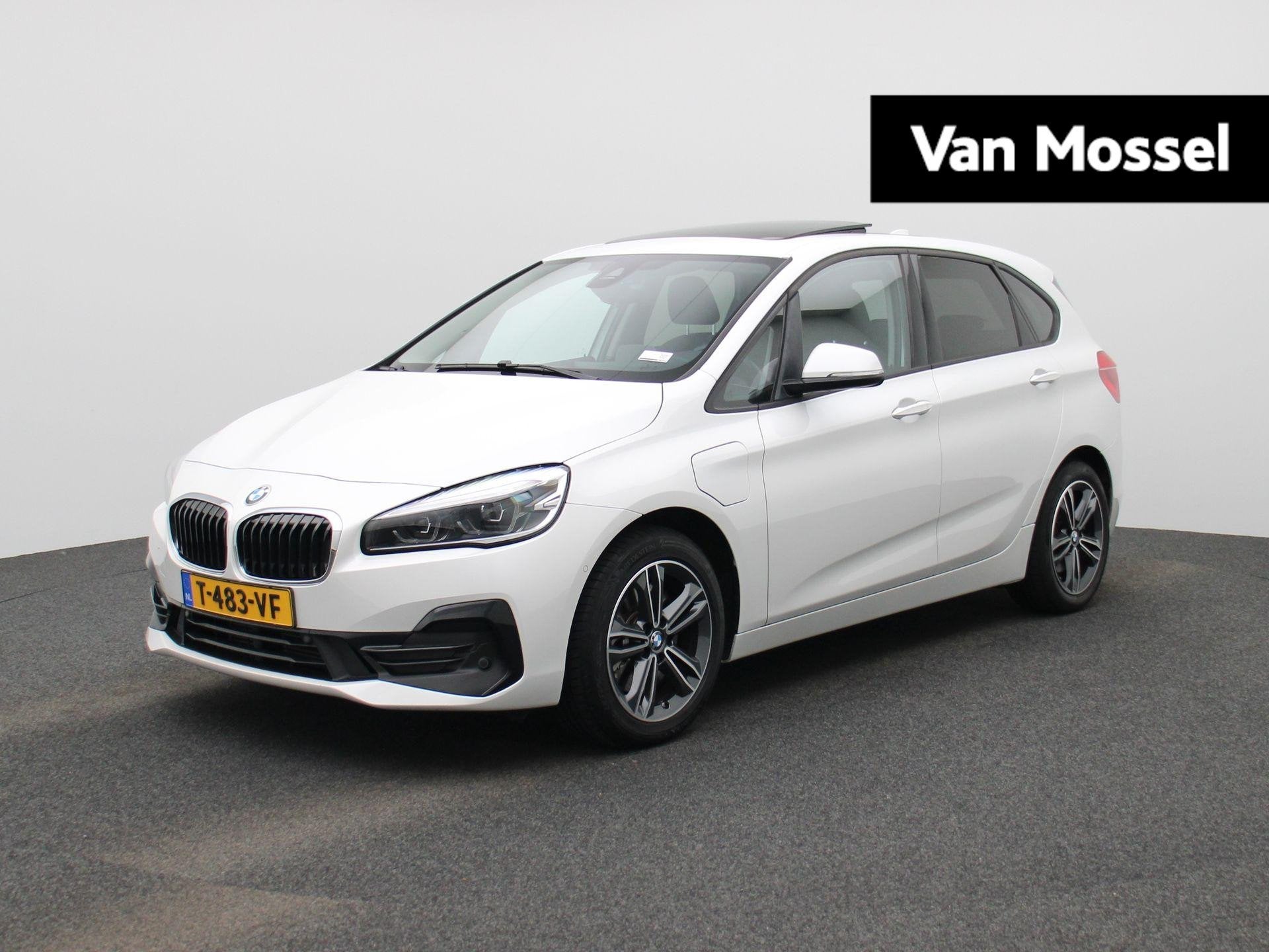 BMW 2-serie Active Tourer 225xe iPerformance High Executive, Auto's, Gebruikt, Euro 6, Wit, Bedrijf