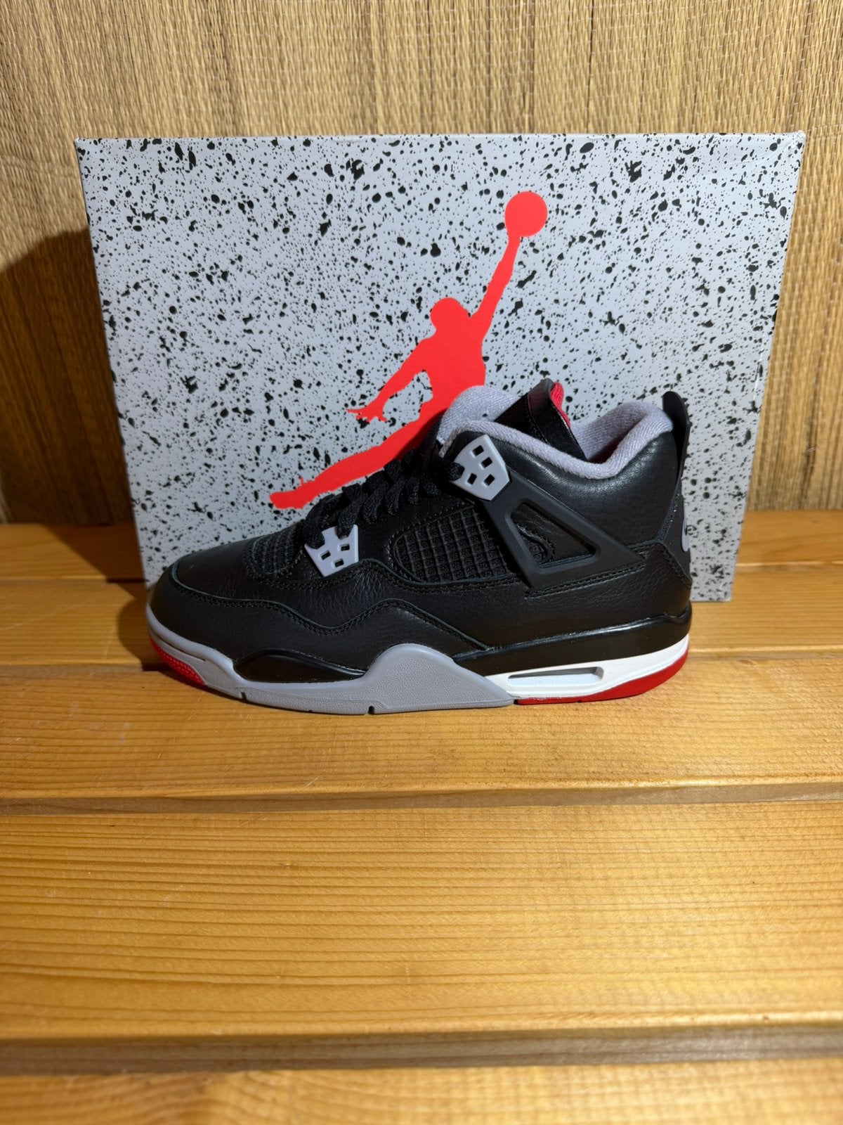 Jordan 4 Retro Bred Reimagined (GS), Ophalen of Verzenden, Nieuw, Zwart