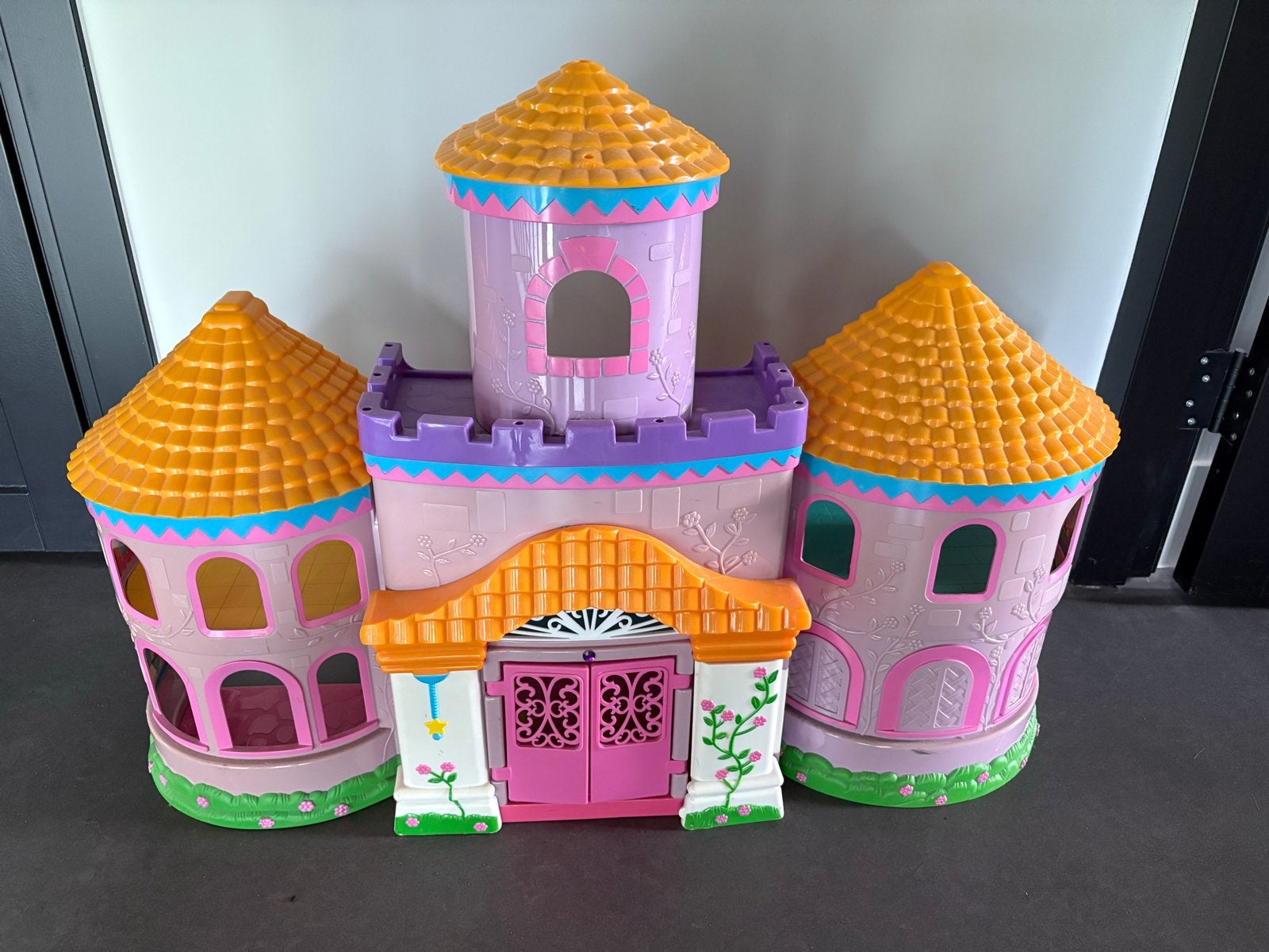 Dora het Ontdekkingsreiziger Poppenhuis Kasteel met Meubels, Ophalen, Gebruikt, Poppenhuis
