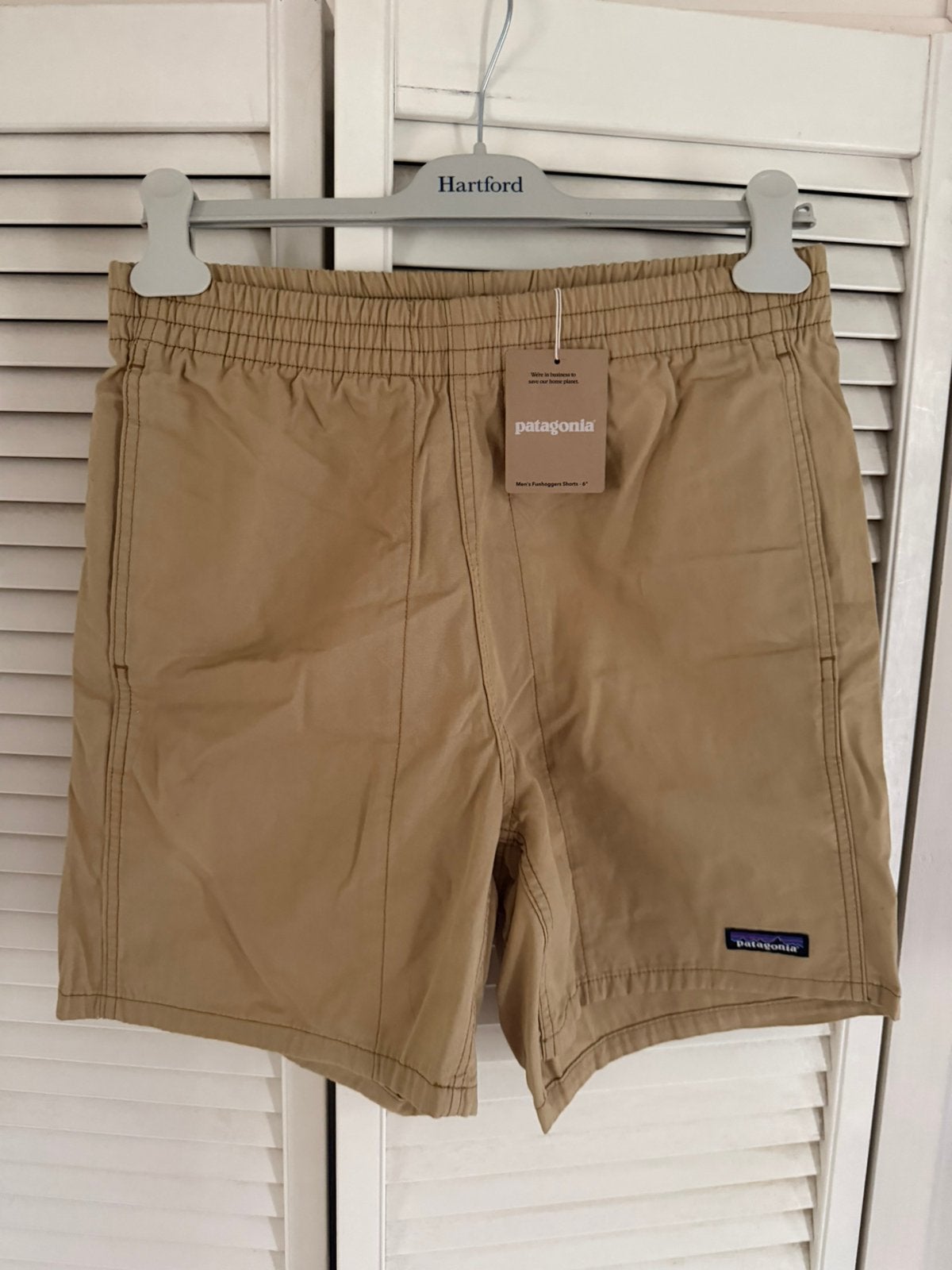 Nieuwe Patagonia Funhoggers short S, Verzenden, Nieuw, Beige