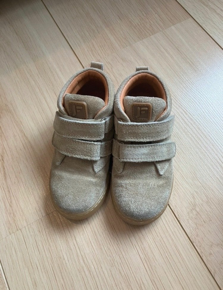 Suède schoenen met klittenband, maat 24, Gebruikt, Jongen of Meisje, Schoenen, Ophalen of Verzenden