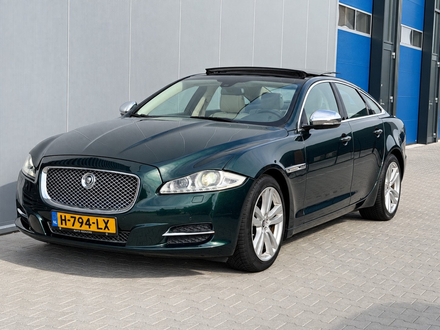 Jaguar XJ 3.0 V6 SC AWD Portfolio | Pano | Meridian audio, Automaat, Euro 5, Gebruikt, 2995 cc