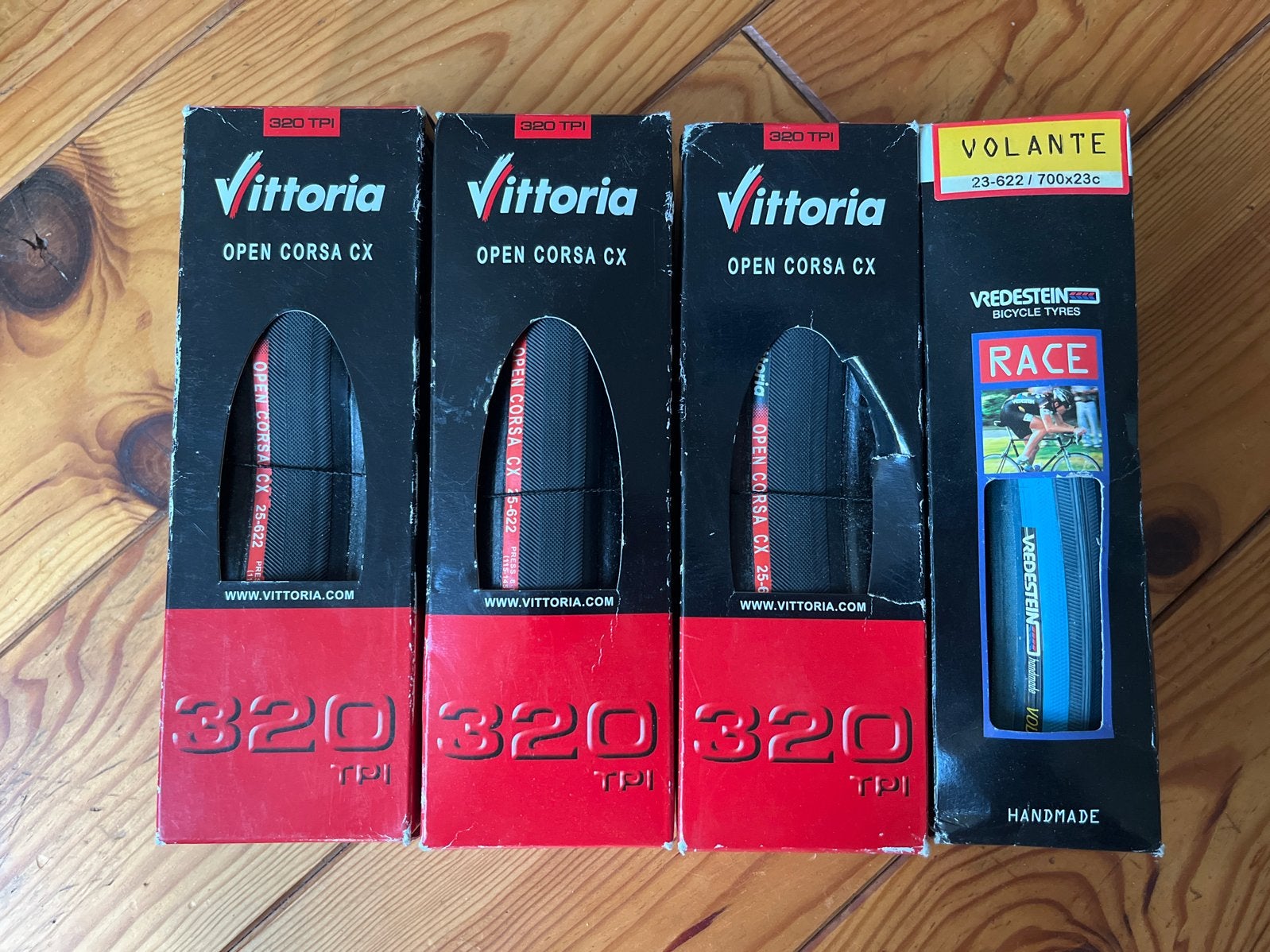Nieuwe Racefiets Buitenbanden: Vittoria & Vredestein, Ophalen of Verzenden, Nieuw, Overige typen
