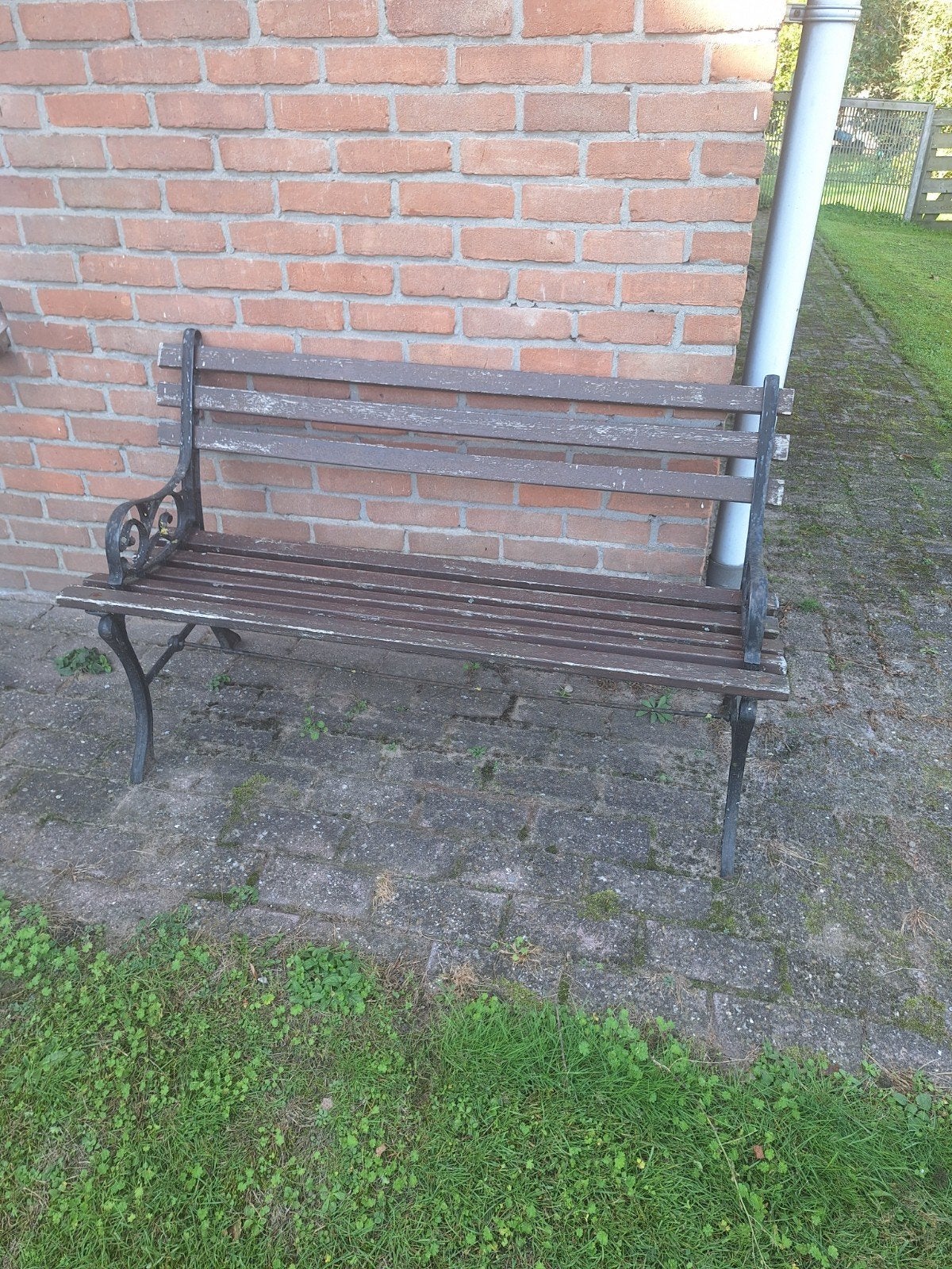 Vintage tuinbank met gietijzeren frame en houten latten, Ophalen, Gebruikt, Hout