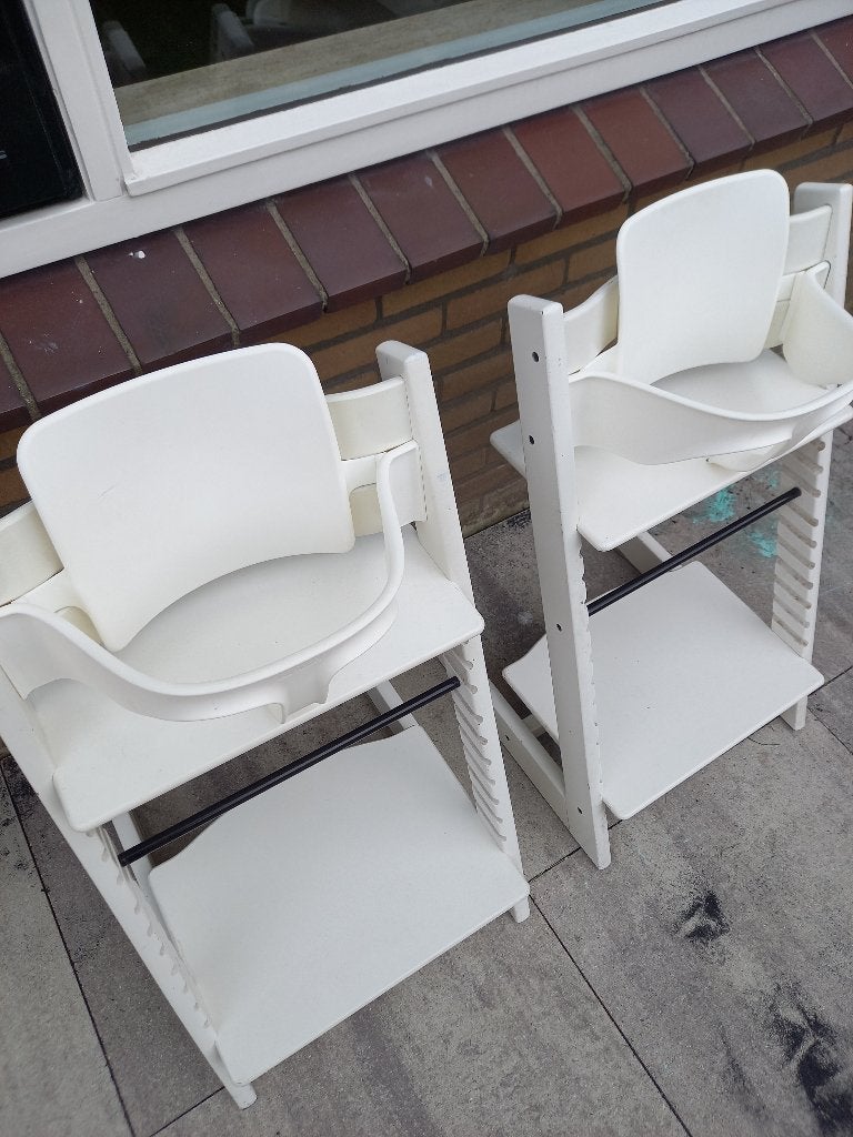 2x Stokke Tripp Trapp kinderstoel, wit, met babyset, Ophalen, Gebruikt, Meegroeistoel, Stoelverkleiner