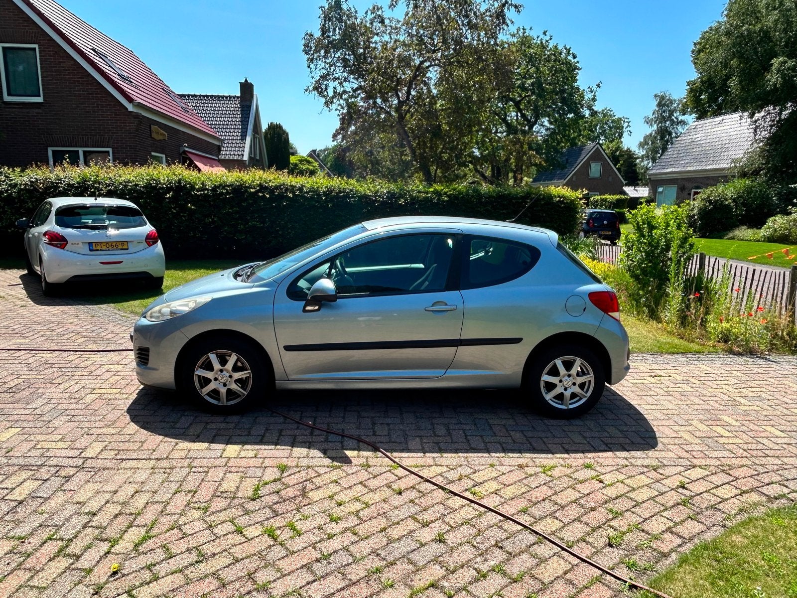 Peugeot 207 1.4 VTI 16V 3DRS 2010 Blauw, Auto's, Peugeot, Particulier, Benzine, C, Hatchback, Handgeschakeld, Origineel Nederlands