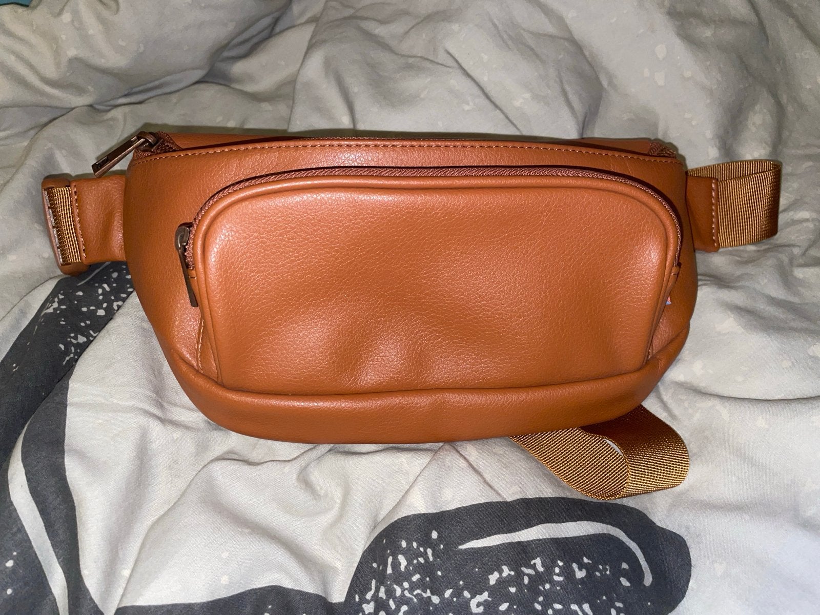 Kibou heuptasje/crossbody tasje in bruin leer, Sieraden, Tassen en Uiterlijk, Tassen | Damestassen, Ophalen, Bruin, Overige typen