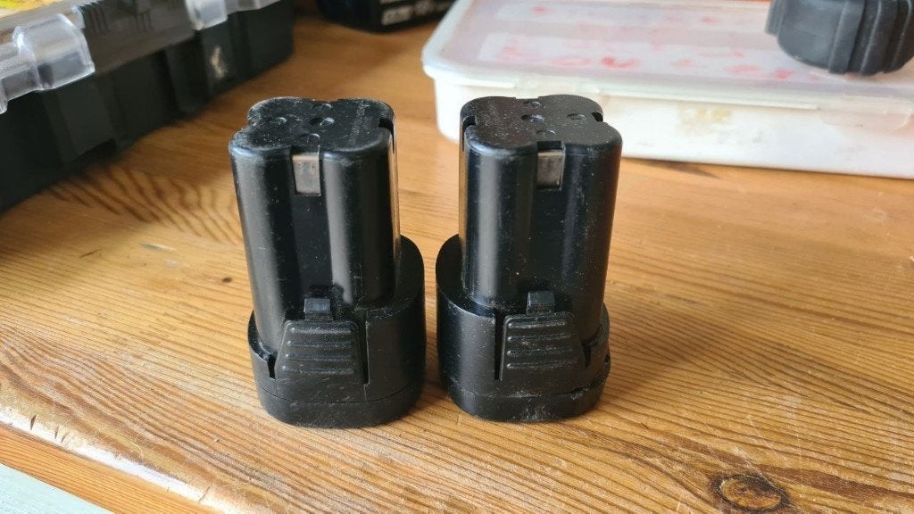 2 x Accu voor Talent Tools snoeischaar, Ophalen, Gebruikt, 30 t/m 39 mm, Talen Tools