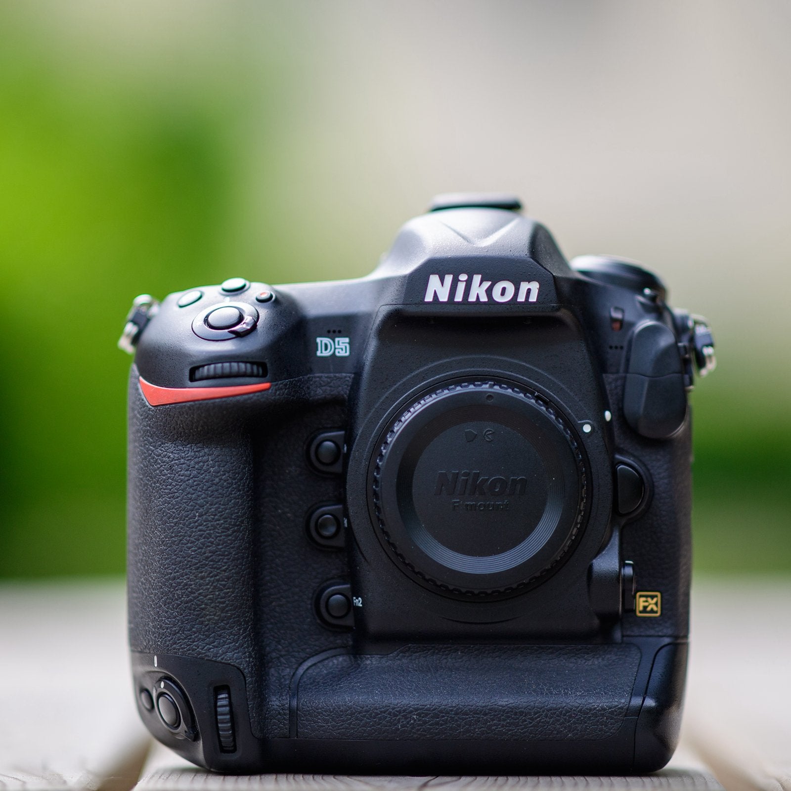 Nikon D5 - zeer mooie conditie! Weinig kliks!, Ophalen of Verzenden, Zo goed als nieuw, Nikon, Geen optische zoom