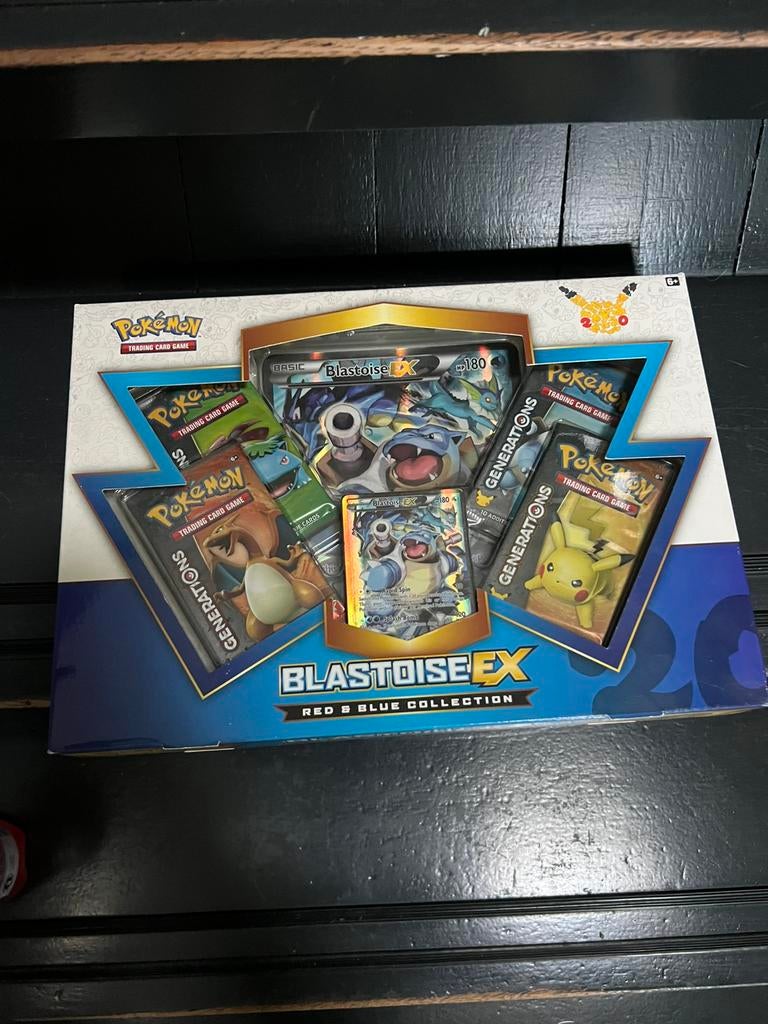 Pokémon Blastoise EX Red & Blue Collection – Sealed, Hobby en Vrije tijd, Ophalen of Verzenden, Zo goed als nieuw