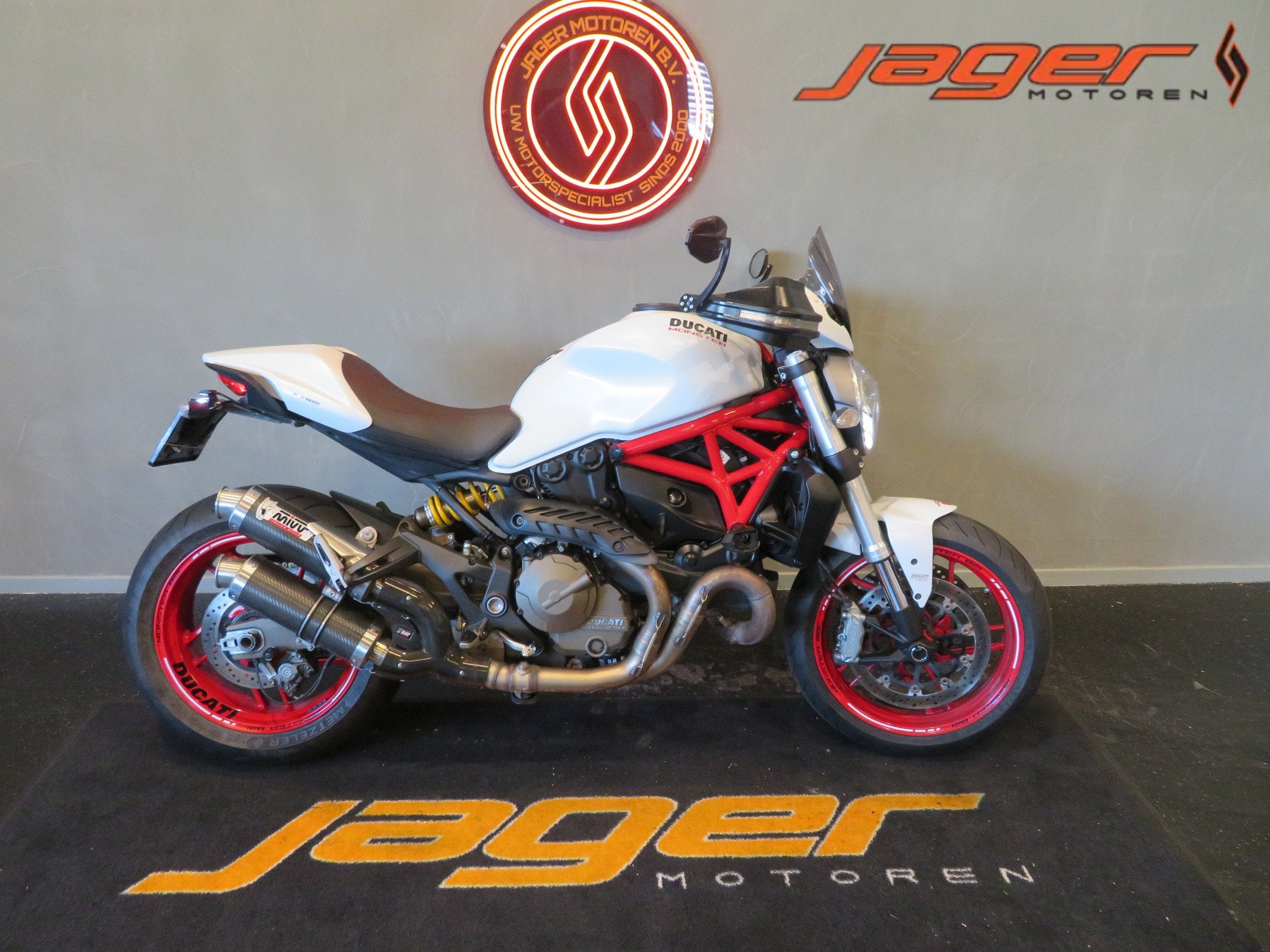 Ducati MONSTER 821 MIVV SUPER GAAF! (bj 2015), Motoren, Bedrijf, Naked bike