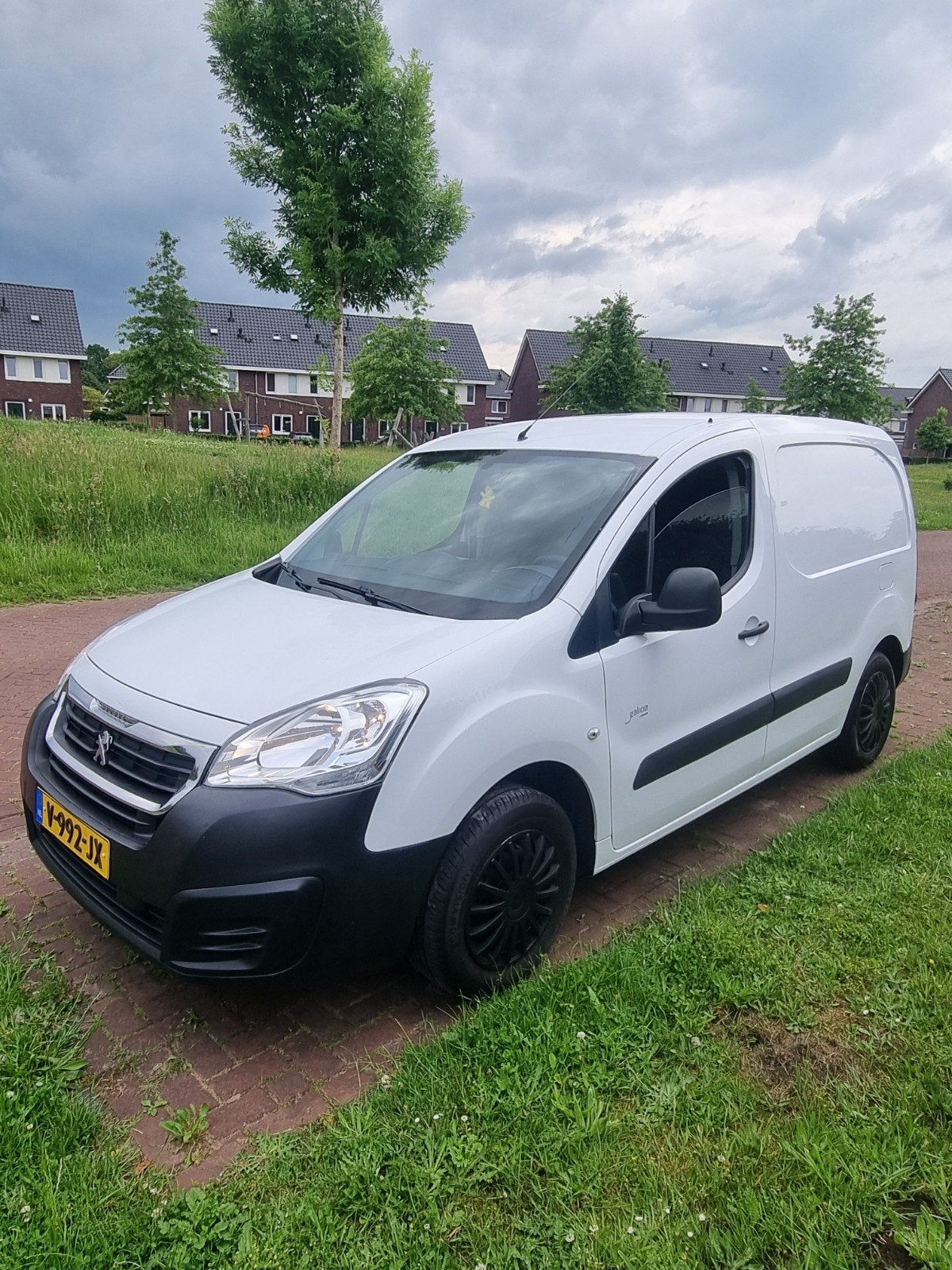 Peugeot partner  Bouwjaar 2017, Auto's, Particulier, Te koop