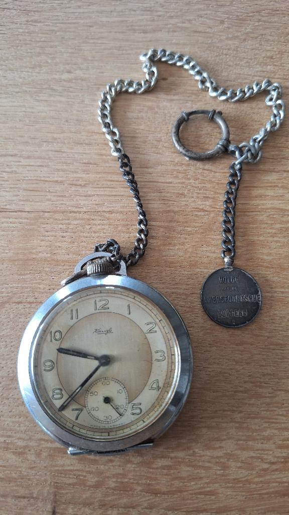 Kienzle zakhorloge. Loopt niet., Zakhorloge, Staal, Met ketting, Ophalen