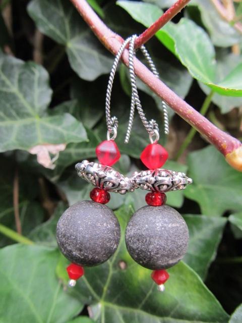 Oorbellen Dania lava mat zwart-glas-swarovski rood zilver, Ophalen, Nieuw
