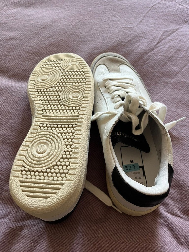 schoenen, Wit, Nieuw, Ophalen of Verzenden, Sneakers of Gympen
