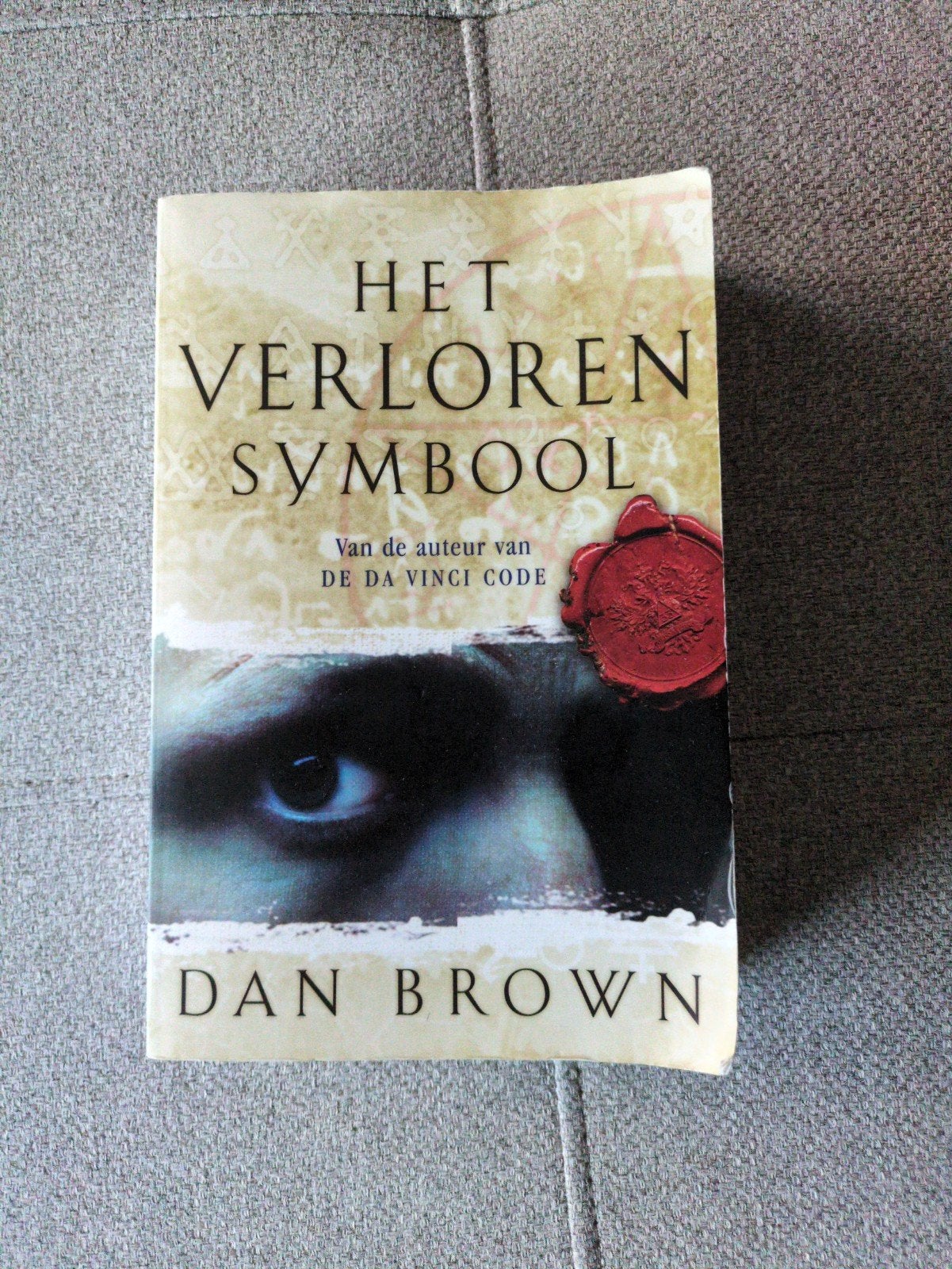 Het Verloren Symbool - Dan Brown (paperback), Ophalen of Verzenden, Gelezen, Dan Brown, Nederland
