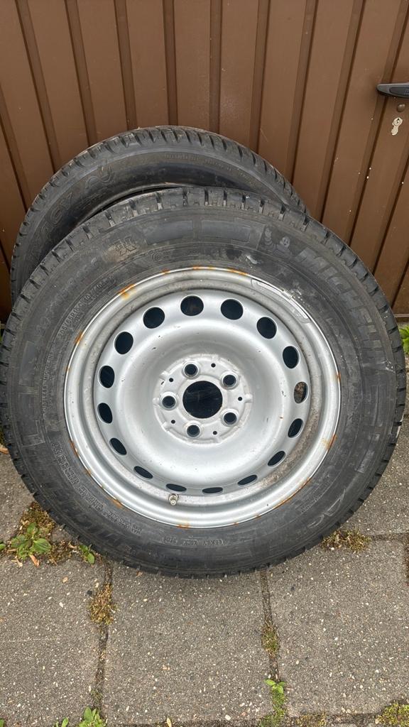 Michelin Agilis 205/65R16C banden op stalen velgen, Ophalen, Nieuw, Universele onderdelen