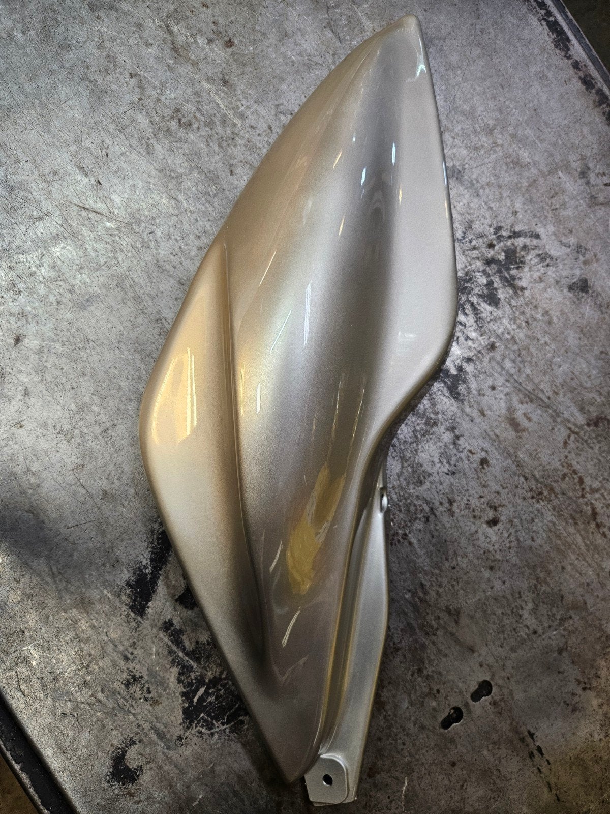 Yamaha Aerox zijkap rechts origineel nos 5BR-F1741-03-P9, Fietsen en Brommers, Ophalen of Verzenden, Nieuw, Kap, Yamaha