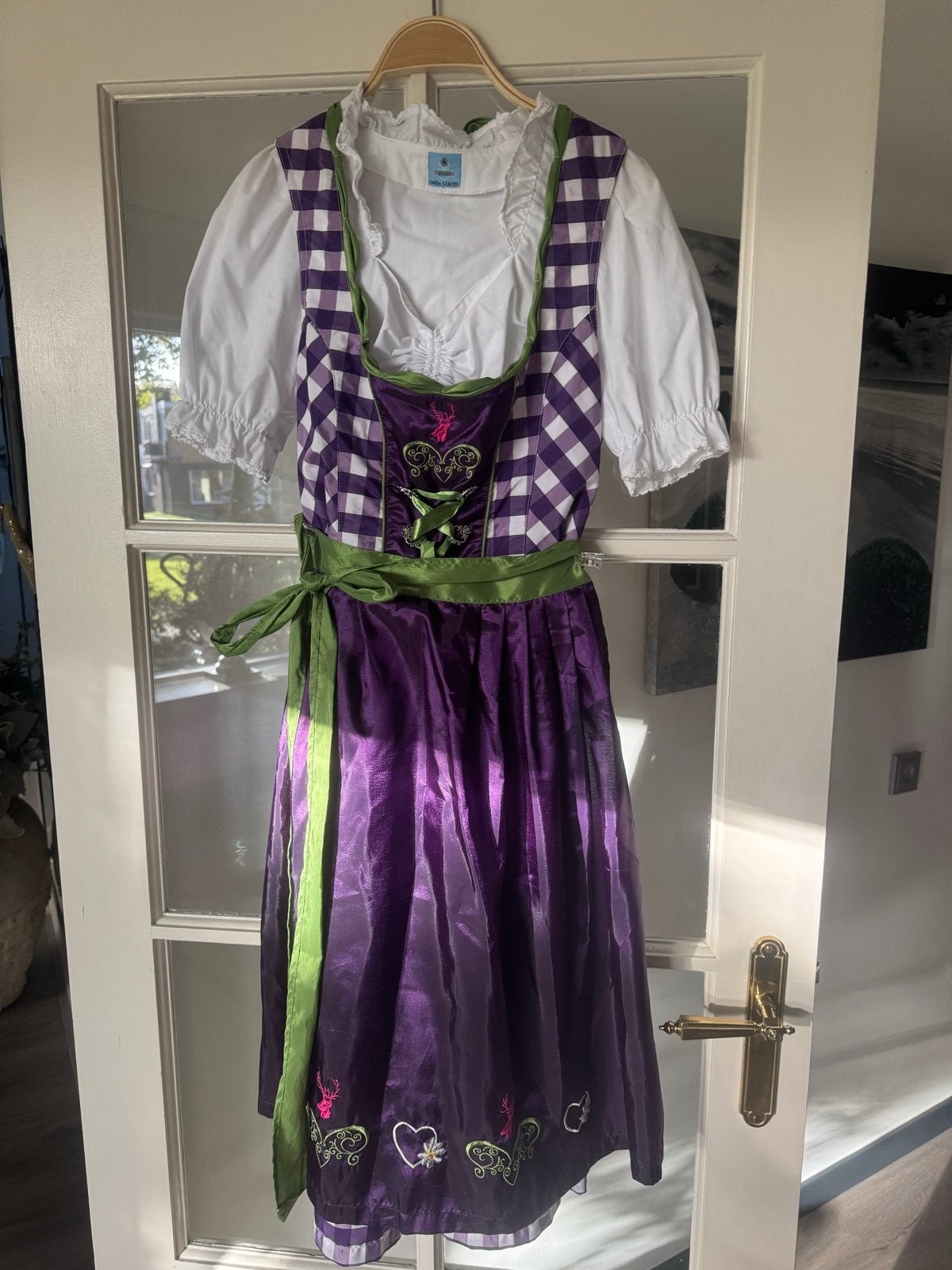 Oktoberfeest Dirndl paars/groen met changierende afwerking, Ophalen of Verzenden, Kleding, Maat 36 (S), Overige thema's