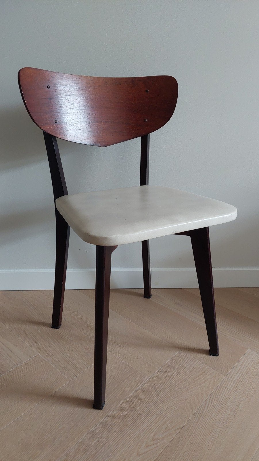 Van Teeffelen stoel (weg=weg), Huis en Inrichting, Stoelen, Ophalen, Gebruikt, Bruin, Mid-century