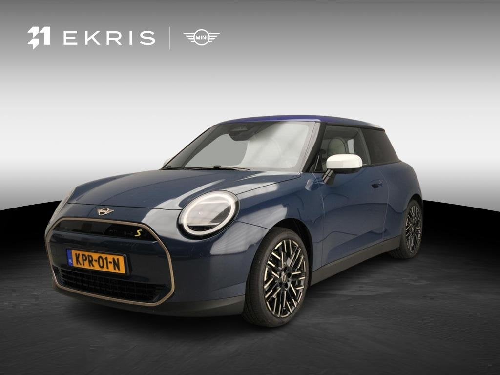 MINI 3-Deurs Cooper SE Favoured M 54.2 kWh Panoramadak | Com