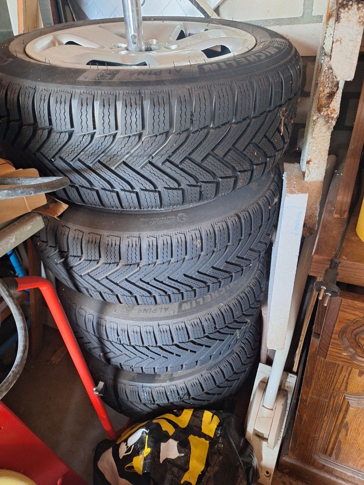 Michelin Alpin 6 Winterbanden met Velgen 205/55 R16, Auto-onderdelen, Ophalen, Gebruikt, 16 inch, Banden en Velgen