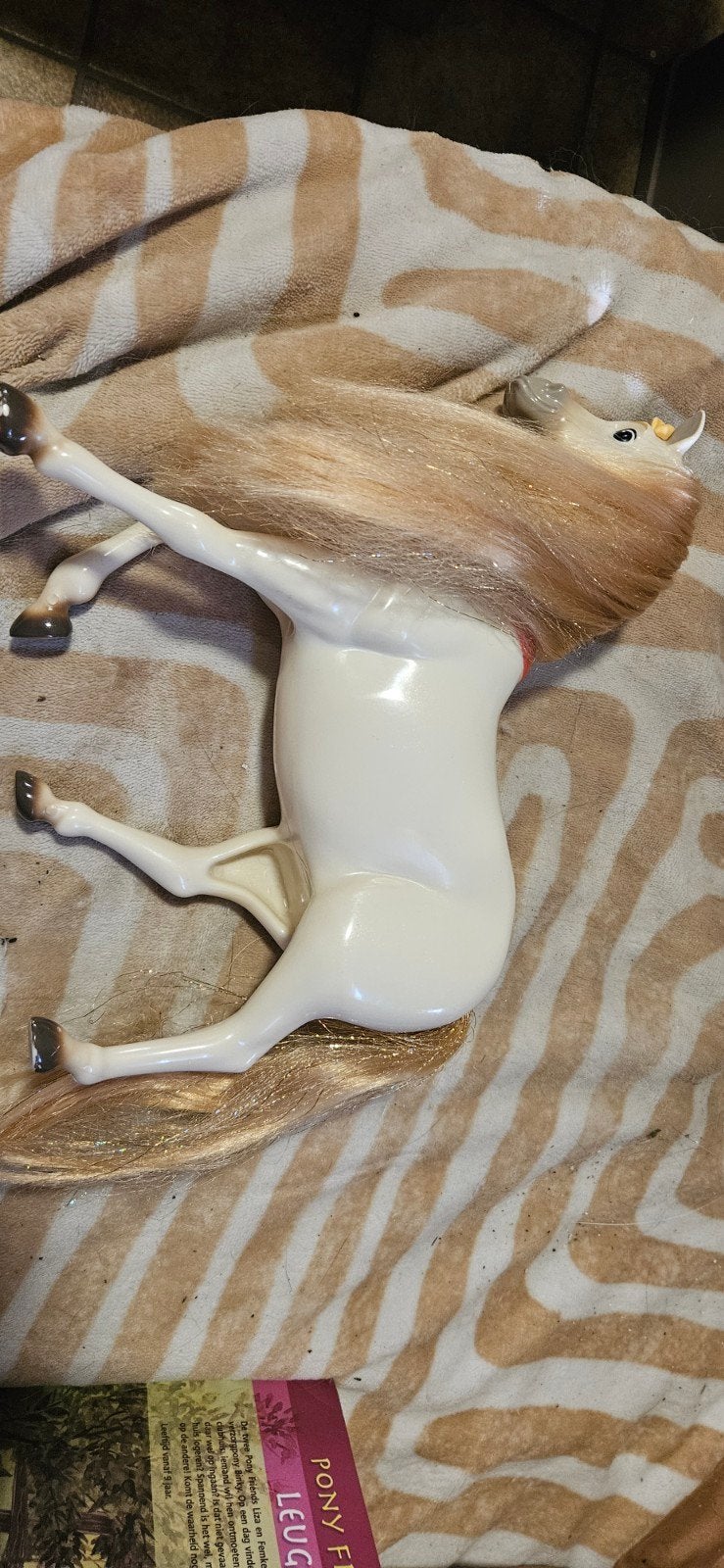 Disney rapunzel Paard, Verzamelen, Ophalen of Verzenden, Overige figuren, Gebruikt, Beeldje of Figuurtje