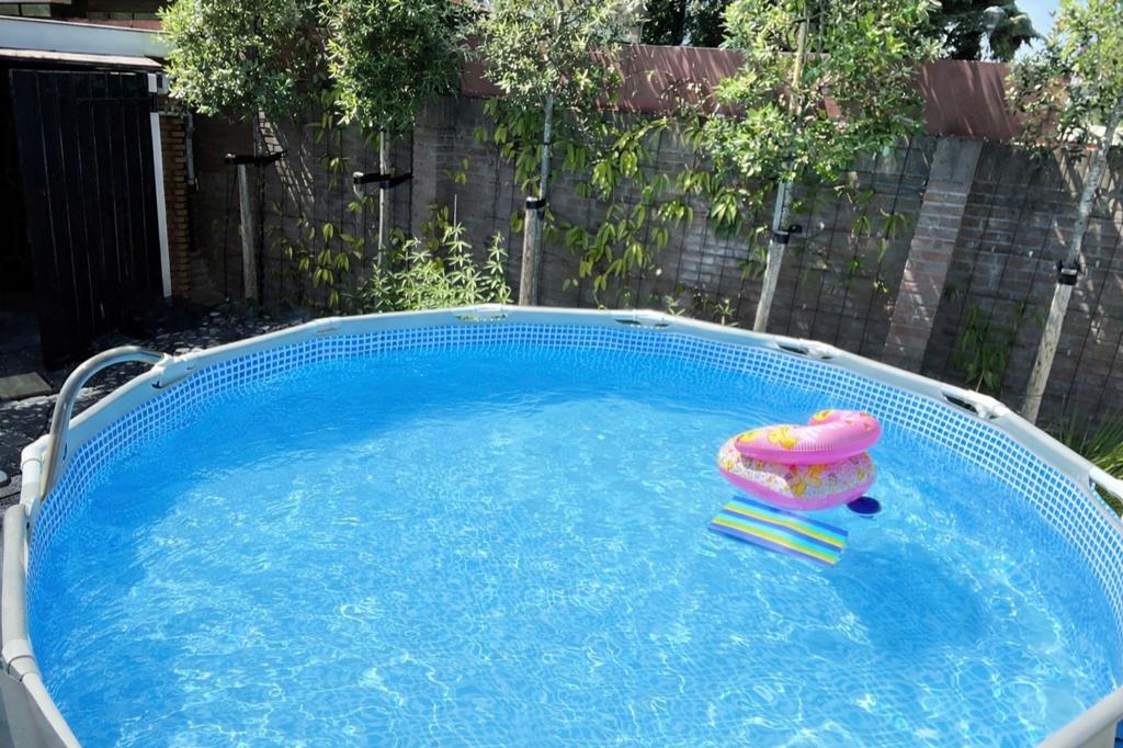 Intex Prism Frame Premium Pool Set 3.7m met accessoires, Tuin en Terras, Ophalen, Gebruikt, 80 tot 120 cm, Rond