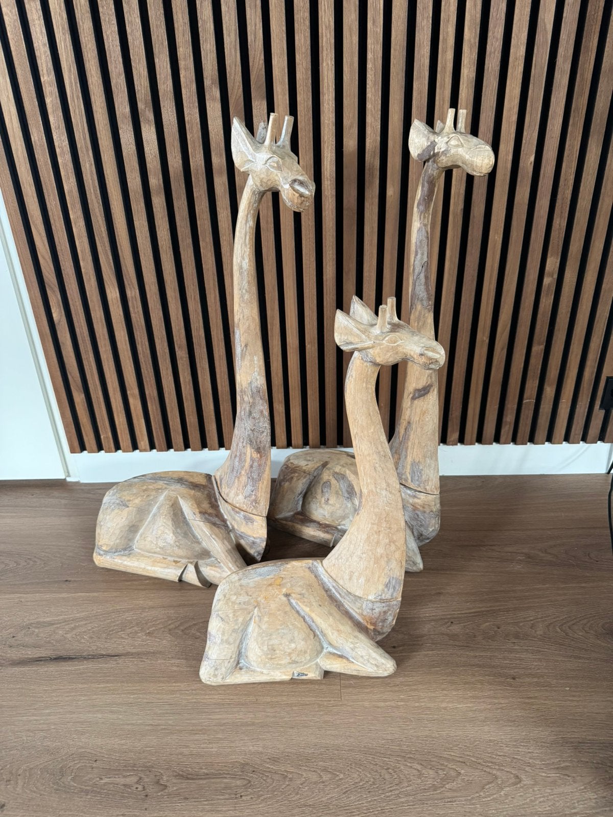 Prachtige Set Houten Giraffen – Handgemaakt Hout, Antiek en Kunst, Kunst | Beelden en Houtsnijwerken, Ophalen of Verzenden, Hout