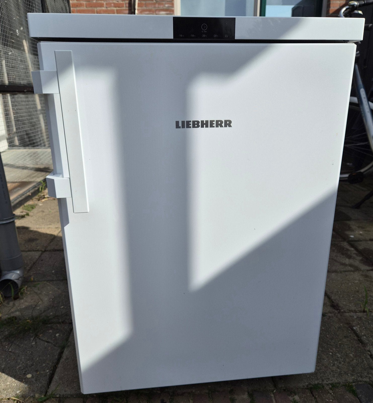 vriezer liebherr NO FROST  (half jaar oud ), Gebruikt, Minder dan 85 cm, Energieklasse A of zuiniger, Ophalen