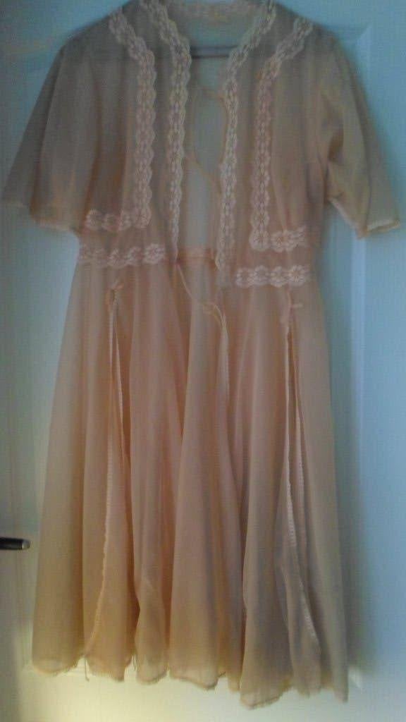 vintage negligé nachthemd bijpassende ochtendjas maat S, Ophalen of Verzenden, Nachtkleding