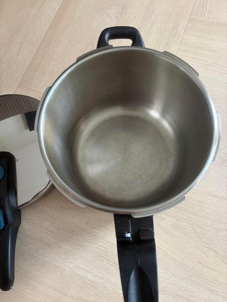 Snelkookpan, Huis en Inrichting, Ophalen, Zo goed als nieuw, Metaal, Zilver