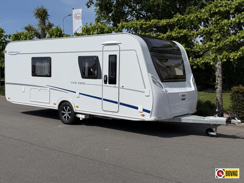 LMC Vivo 580 D Mover,Panorama dak,nieuw, Caravans en Kamperen, Caravans, Bedrijf, Tot en met 3, Overige typen, LMC en Münsterland