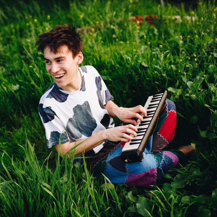 GEZOCHT:  2 tickets  Jacob Collier 15 september Carré, Tickets en Kaartjes, Twee personen, September