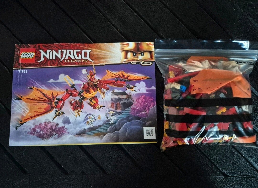 LEGO Ninjago Legacy 71753 Vuurdraak Aanval, Ophalen of Verzenden, Gebruikt