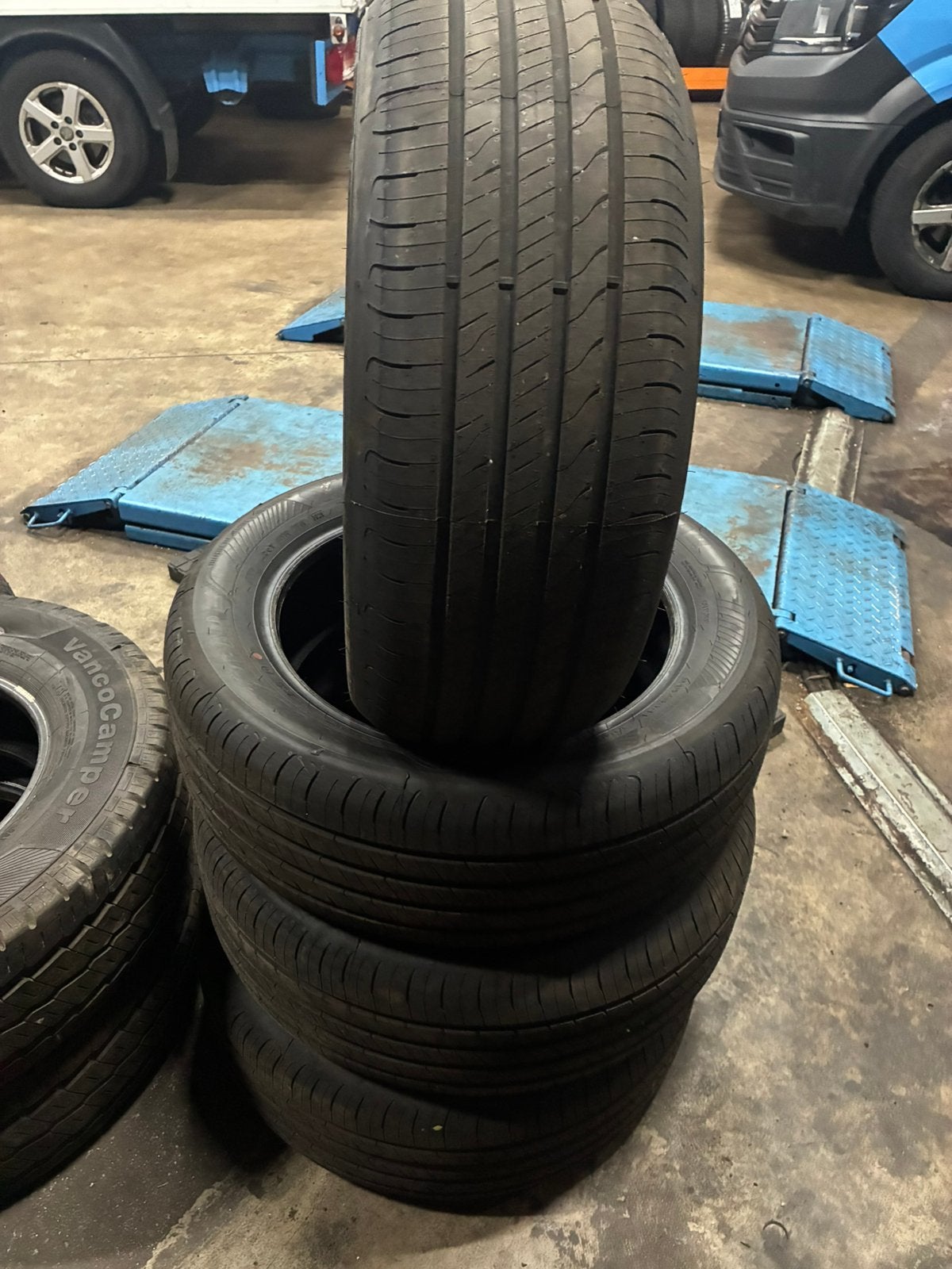 4x 215/55/17 Goodyear Demo banden 2025 215/55R17, Ophalen, 17 inch, Band(en), Personenwagen