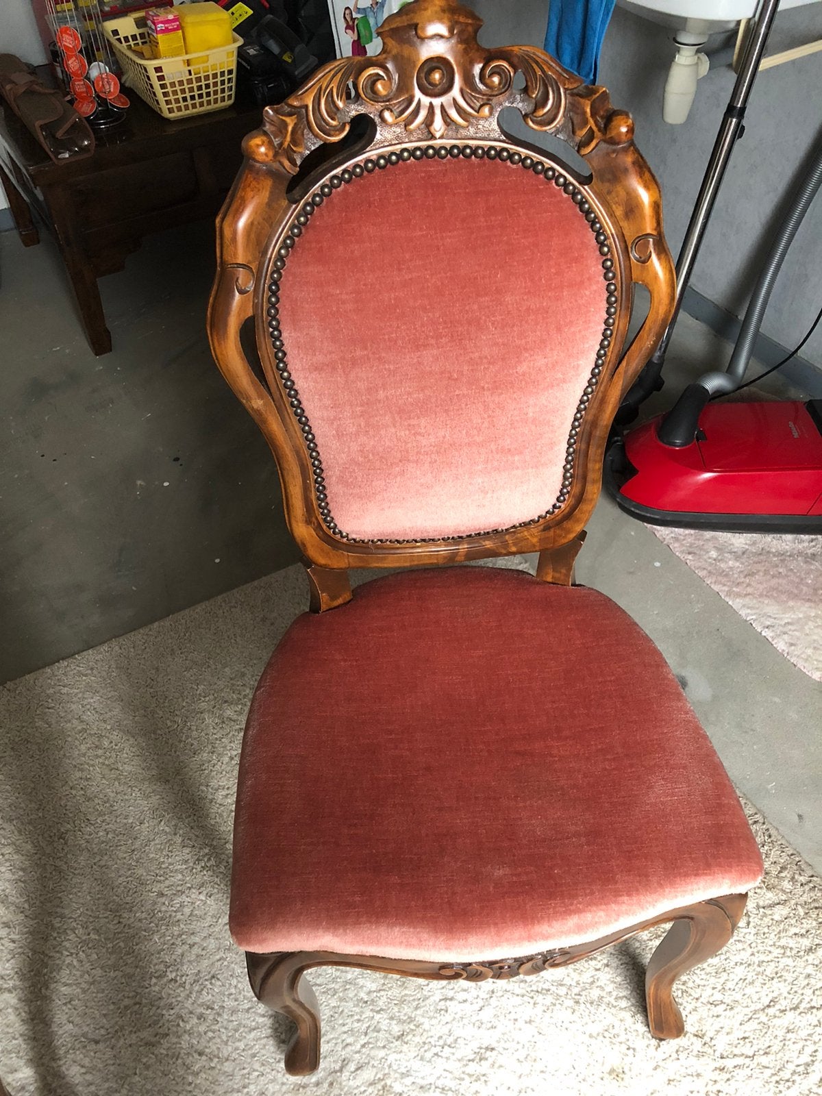 Antieke barok stoelen roze, Ophalen