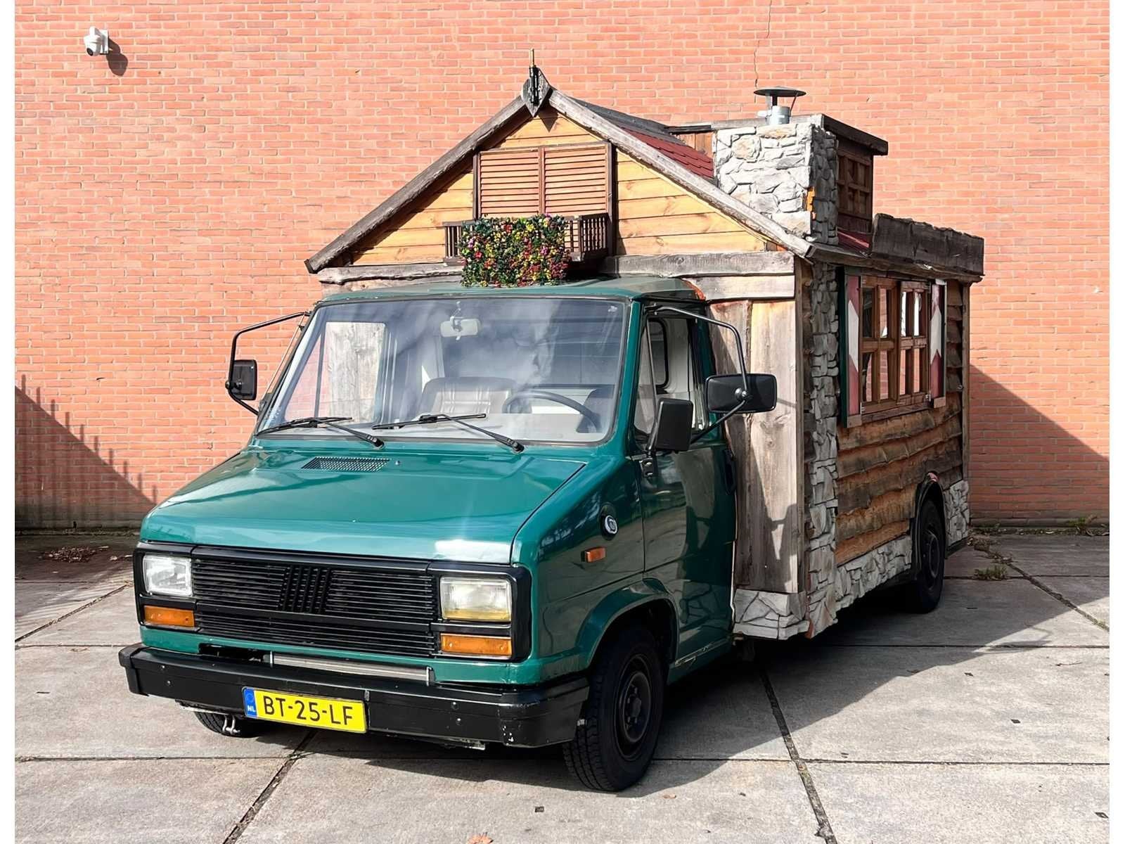 Unihef U C D Foodtruck, BT-25-LF, Auto's, Gebruikt, 1820 kg, Origineel Nederlands, Bedrijf