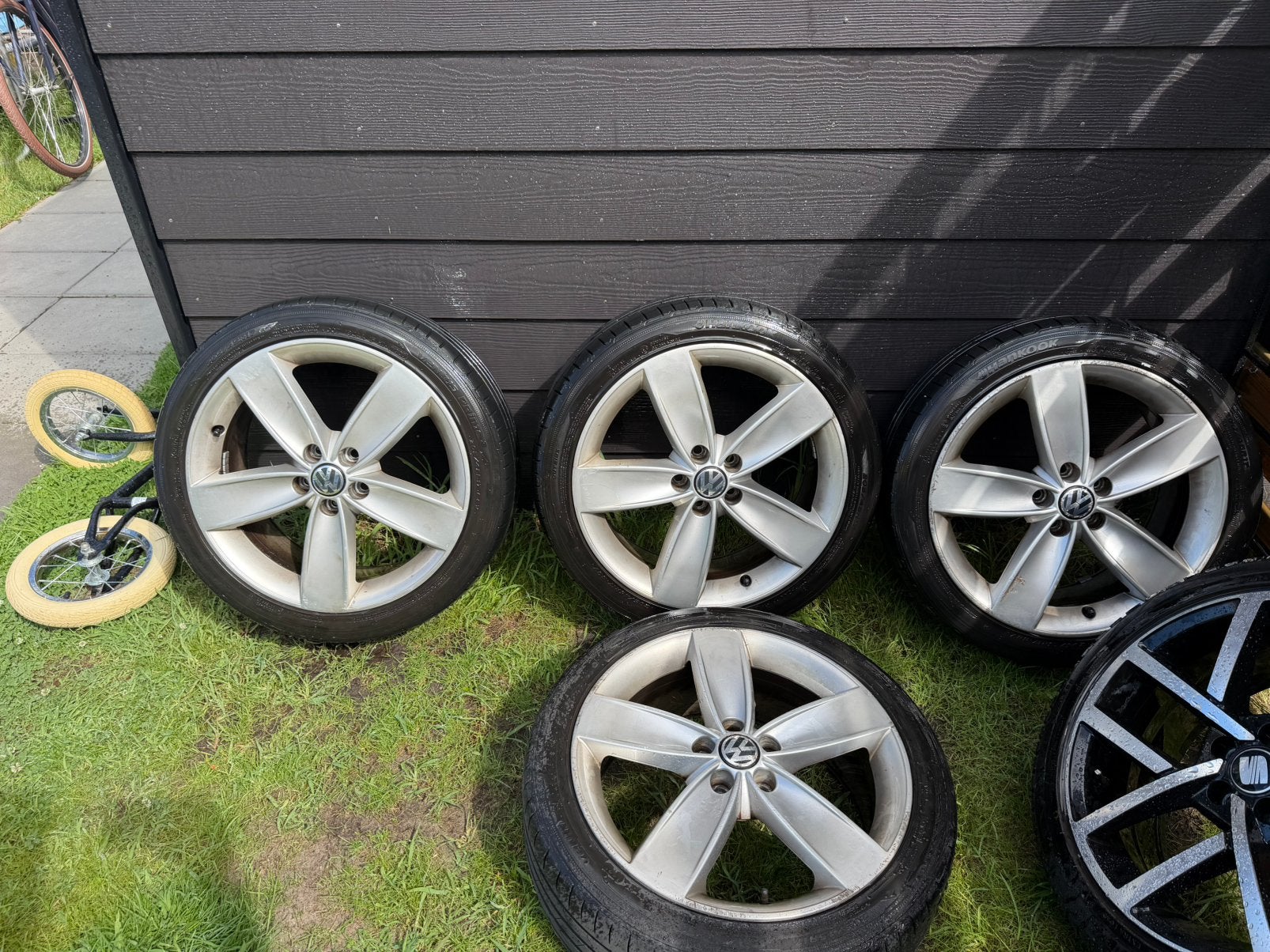 5x100 "17 orgineel vw velgen met banden, Auto-onderdelen, Banden en Velgen, Ophalen, 215 mm, Banden en Velgen, 17 inch