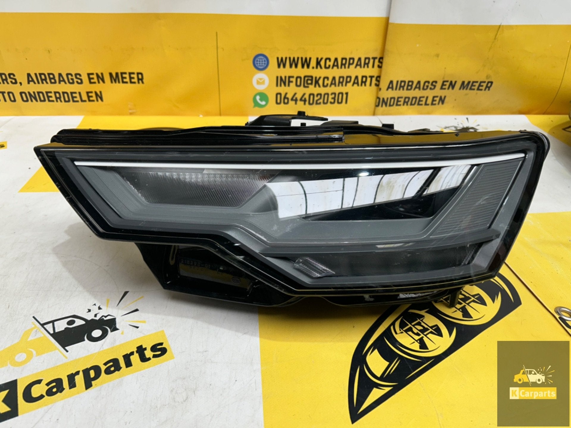 AUDI A6 4K VOLLED KOPLAMP LINKS 4K0941033 Compleet, Auto-onderdelen, Verlichting, Info@fabrikant.eu, Fabrikantstraat 1
1000 AA  Amsterdam, NL