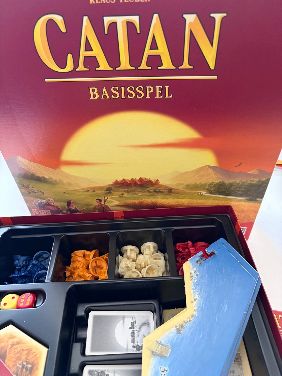 Catan Basisspel - Strategisch Bordspel, Drie of vier spelers, Ophalen of Verzenden, Zo goed als nieuw