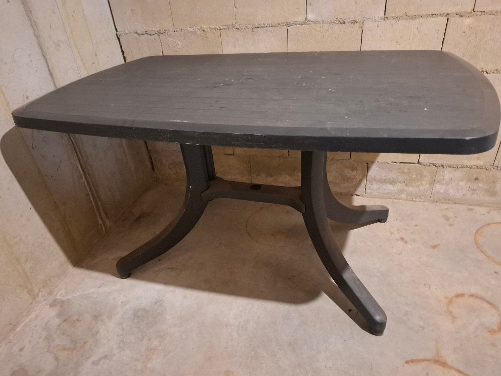 Kunststof tuintafel, Tuin en Terras, Tuintafels, Ophalen of Verzenden, Gebruikt, Rechthoekig, Kunststof
