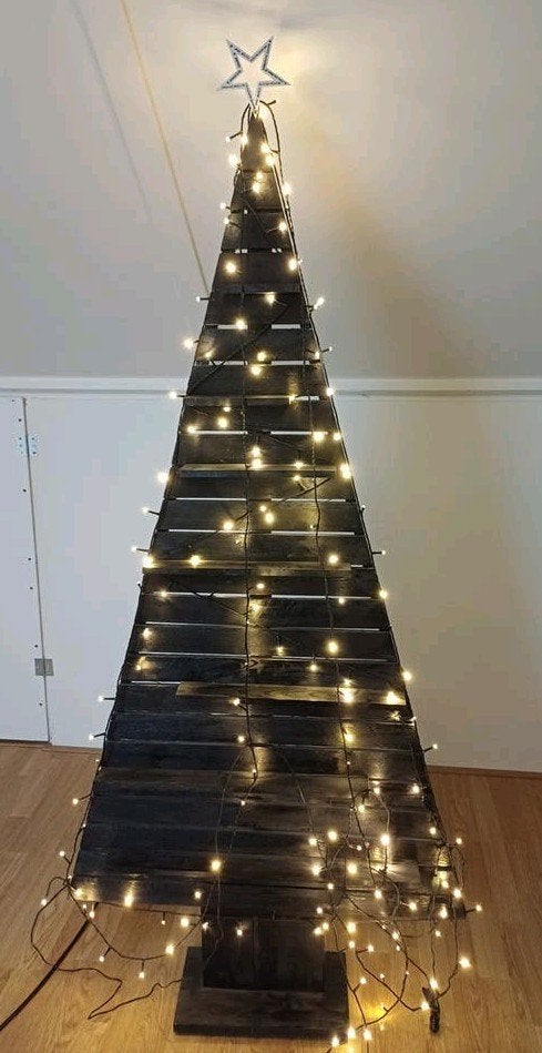 kerstboom 180cm hout zwart, Ophalen, Zo goed als nieuw