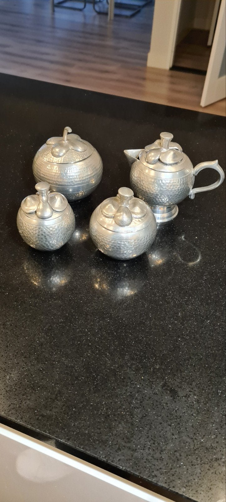 Vintage indonesia Banka Tinnen Servies Set - 4 Stuks, Antiek en Kunst, Ophalen of Verzenden
