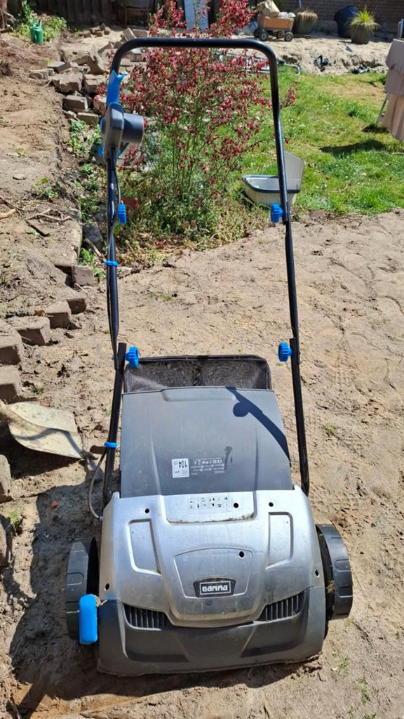 Verticuteer machine in prima staat. Overbodig., Ophalen, Gebruikt, Elektrisch